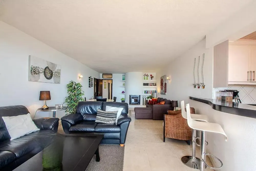 Ocean Bliss - Panoramic Sea View - 20M To Beach - 2 Swimming Pools - Private Parking Albufeira