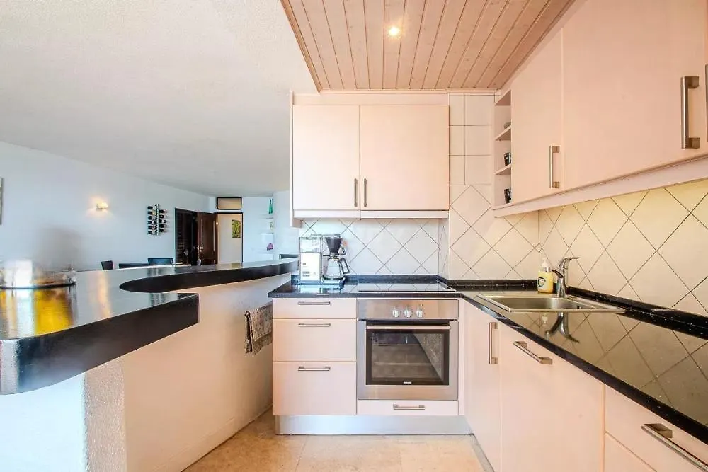 Ocean Bliss - Panoramic Sea View - 20M To Beach - 2 Swimming Pools - Private Parking Albufeira Portugal