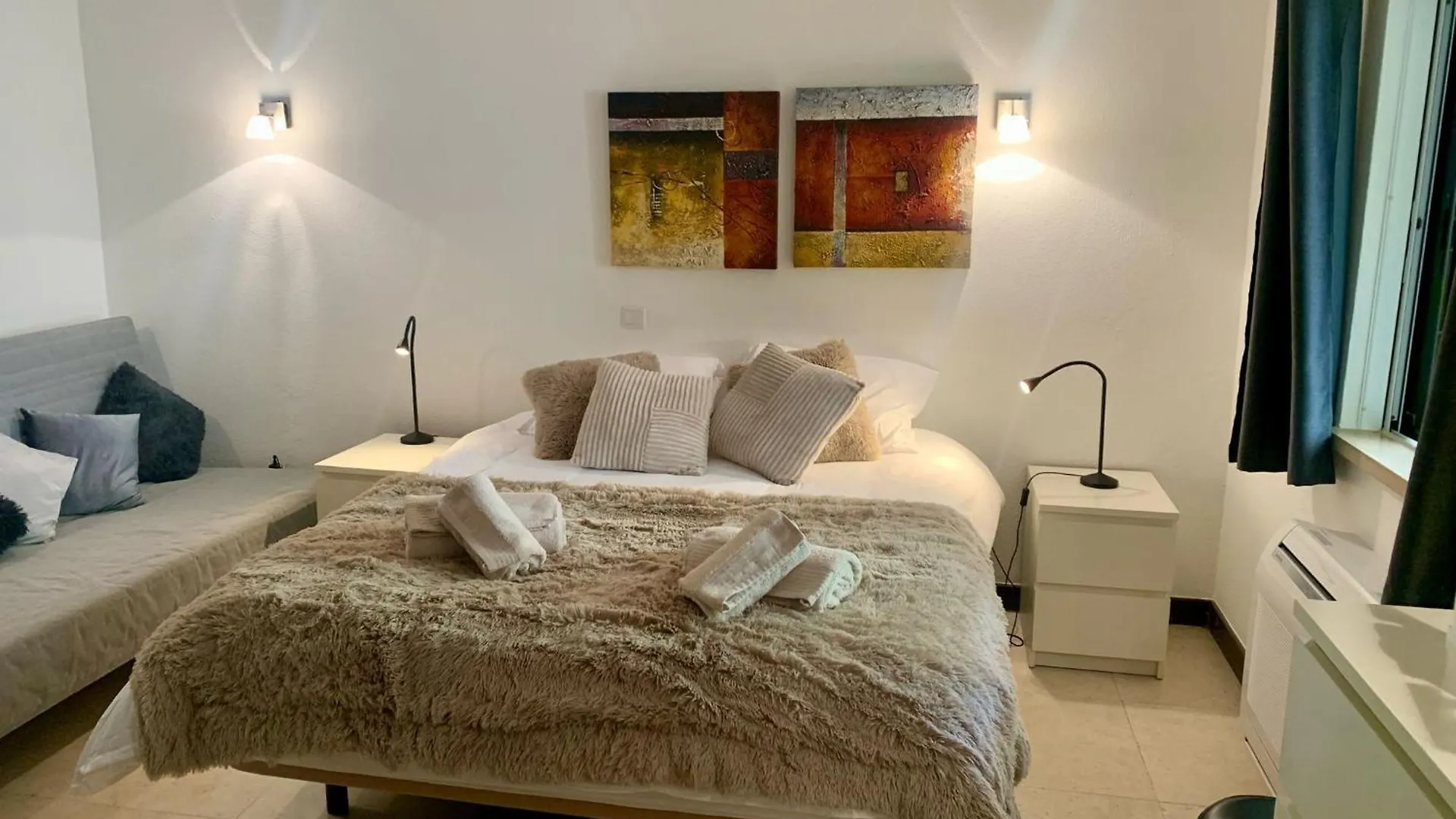 Ocean Bliss - Panoramic Sea View - 20M To Beach - 2 Swimming Pools - Private Parking Albufeira Apartment